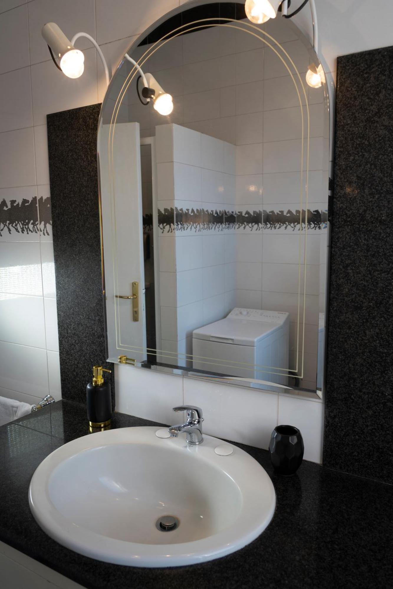 La Tartaruga Apartment เซียนา ภายนอก รูปภาพ